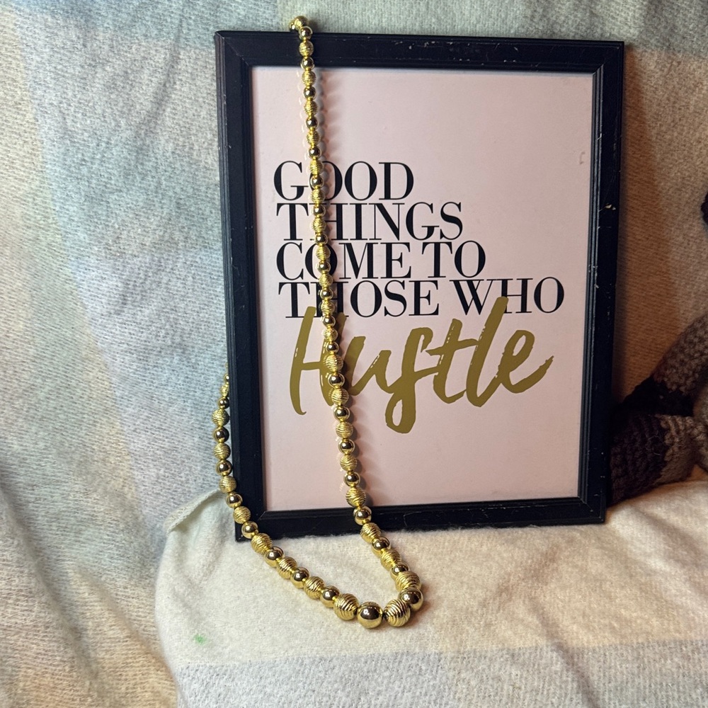 Elegant Gold tone Beaded Necklace